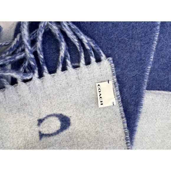 Coach Logo Blue Oversized Muffler Wool W.Pocket Shawl 80 inches - Picture 9 of 11